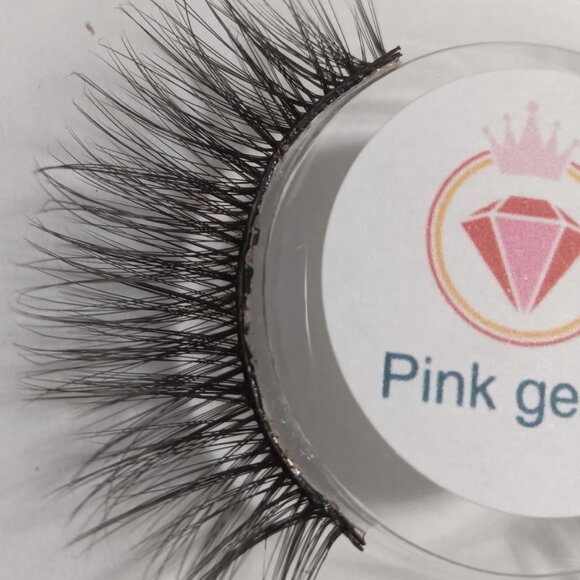 Eye Candy 3D Faux Mink Lashes – Soft, Natural, Reusable Up to 5 Wears - Picture 6 of 7